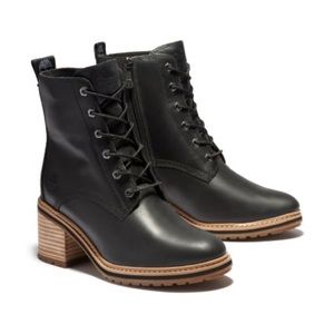 Timberland Sienna High waterproof boots. Size 7. New in box.